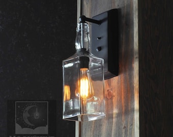 Arandela de parede para garrafa de uísque - iluminação rústica artesanal de fazenda