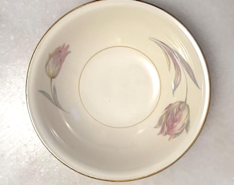 Vintage 1944 Homer Laughlin Tulip Eggshell Nautilus Fruit Bowl - WWII Era - USA