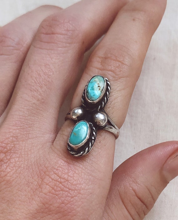 Turquoise Navajo Ring - image 2