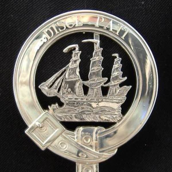 Duncan Scottish Clan Crest Badge in Solid Sterling or 14K Gold