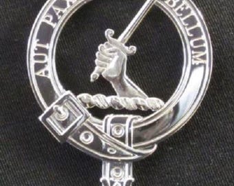 Gunn of Kilernan Scottish Clan Crest Badge in Solid Sterling
