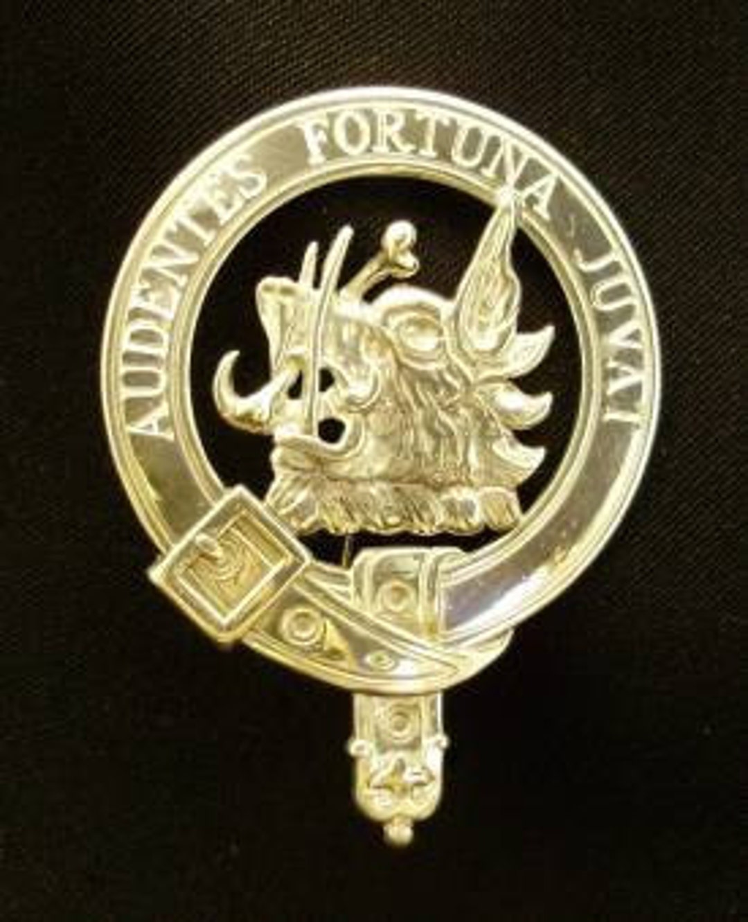 Mackinnon Scottish Clan Crest Badge in Solid Sterling or 14K Gold Etsy