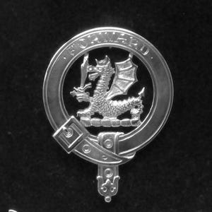 Emblema del clan escocés MacBeth en plata de ley