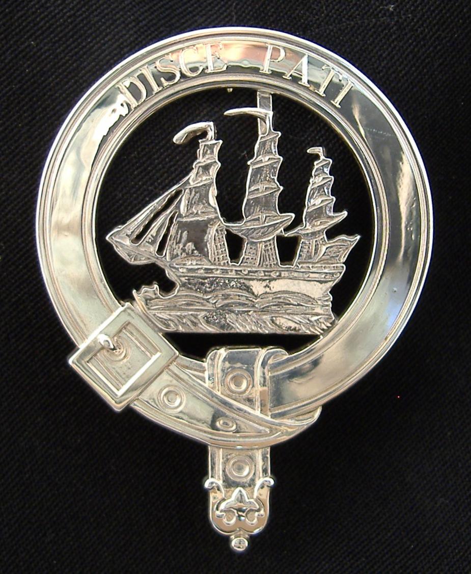 Duncan Scottish Clan Crest Badge in Solid Sterling