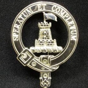 Arnett Scottish Clan Crest Badge in Solid Sterling Silver