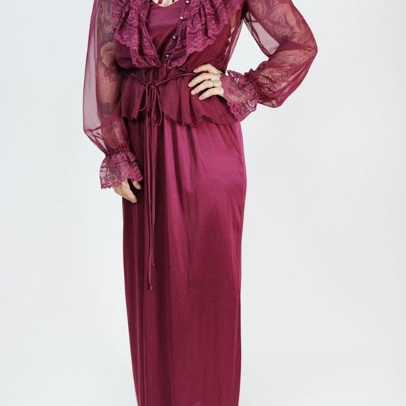 Women's Pink Burgundy Beautiful vintage maxi Dres… - image 4