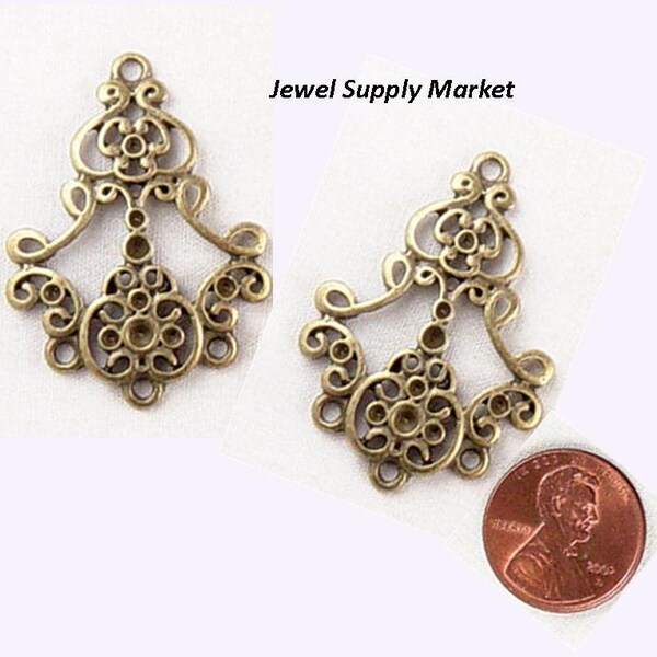 2pcs-34x25mm antique brass chandelier, 5 hole, earrings findings, necklace focal point, drop, pendant, gypsy style, connector