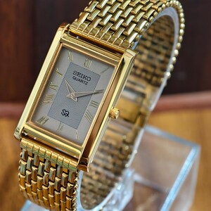 Vintage Seiko Tank Quartz Gold Plated Watch Gray  Roaman Dial Unisex Watch