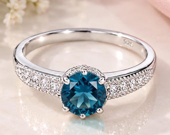 Elegant Blue Topaz Ring, 925 Sterling Silver Side Stone Ring, Round Gemstone Jewelry for Women, Sparkling Blue Ring December Birthstone Gift