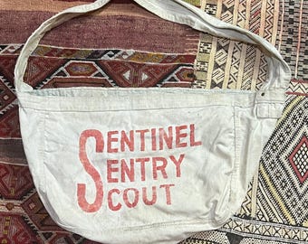 Vintage 80s / 90s Distressed Boone News Republican Canvas