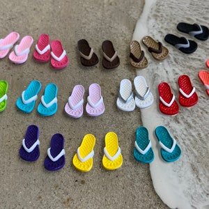 FLIP FLOPS with TOE Prints for your Miniature Beach or Wedding Cake Topper by Landscapes In Miniature image 6