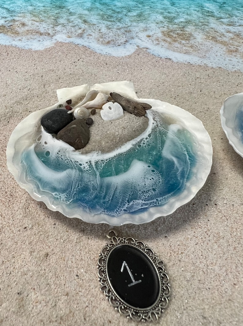 Beach Scene in Real Seashell 3-D Sand Beach Therapy, Shells 1-3 by Landscapes In Miniature image 4