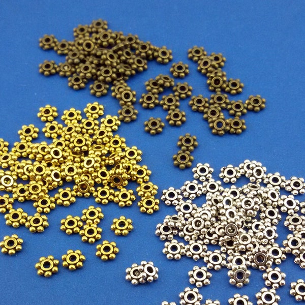 Petites perles intercalaires, 60 perles rondelles en alliage de tons mélangés, minuscules perles en métal dorées, petites perles connecteurs florales de 4 mm, petites perles rondelles argentées