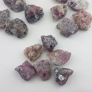 quartz large beads,irregular pink quartz bead,drilled quartz pink gemstone bead,quartz crystal nugget bead,big hole rough pink quartz bead
