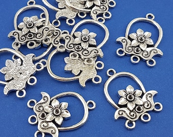 silver earrings Links chandelier,silver pendant,2 silver tone Connectors,Connectors for Earrings,scrapbook decor,textile art decor,bag decor