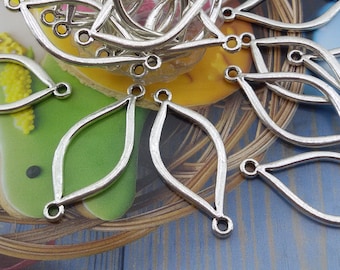 dekorative Metallverbinder Antike silberne Armbandverbinder, lange silberne Verzierung, silberfarbene Verbinder für Ohrringe, Link für Halskette