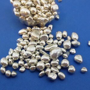 silver tone fillers for resin,silver resin fillings,epoxy fillings,Small silver glass pebbles for resin art,epoxy craft small silver fillers