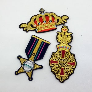 distintivo reale, copricapo reale, toppe araldiche, toppe con emblema reale, trasferimento termico, insegne reali, toppe con diadema reale, corona reale da cucire,