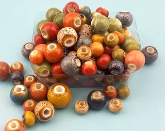 多色セラミックビーズ、大量購入価格のカラーミックスセラミックビーズ、大きな穴のカラフルな磁器ビーズ、カラーミックス磁器ビーズ、艶出しマクラメビーズ