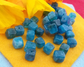 blue apatite bead,irregular apatite cube bead,semi precious blue apatite bead,irregular apatite gemstone bead,small apatite square blue bead