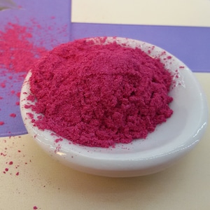 rood pigment poeder, epoxyhars mica pigment, aquarel mica pigment, kaars rood pigment poeder, polymeer klei pigment, vernis rood pigment powde