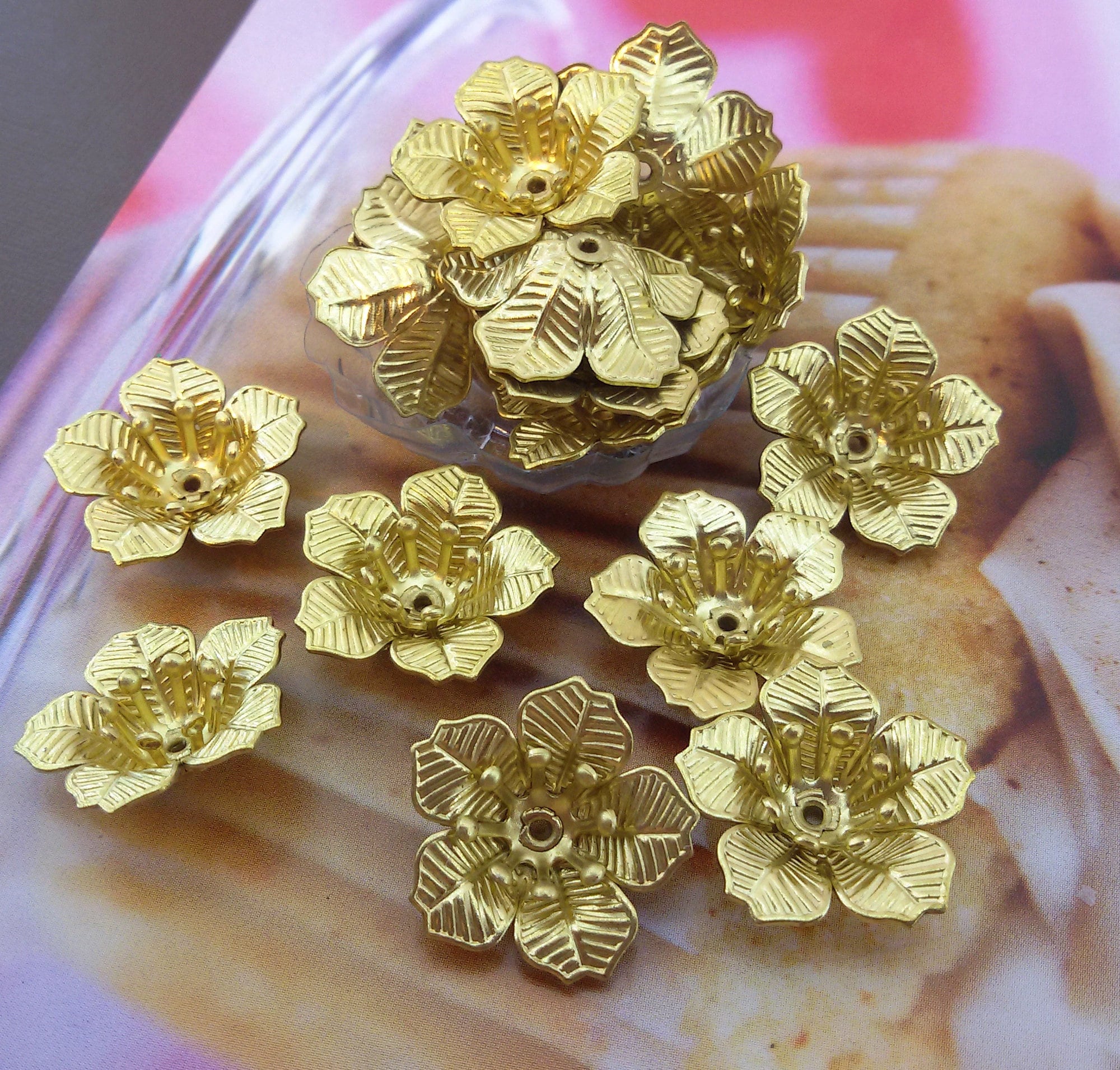 Gold Flower Bead Caps,gold Tone Large Flower Bead Ends,floral Bead Caps,decorative  Flower Bead Cap,gold Tone Bead Cap,flower Shaped Bead End 