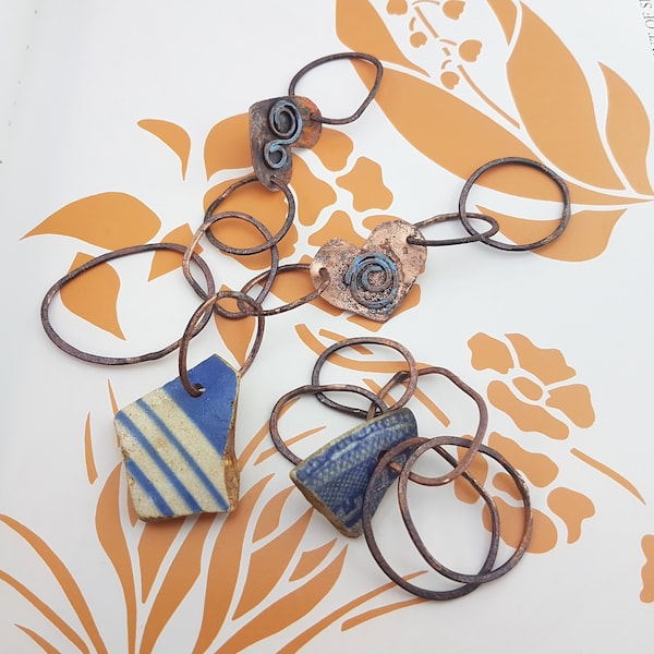 Pièce de bijouterie ancienne recyclée, cuivre soudé et trouvailles vintage pour bijoux, pièces de céramique rustiques récupérées, objets pour bijoux