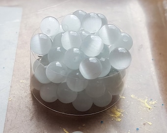 white cats eye beads,6 mm cat s eye crystal beads,white cats eye small Beads,white crystal Beads,white cats eye smooth beads,white 6 mm bead