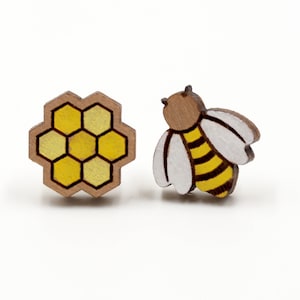 Boucles d&#39;oreilles en bois abeille et nid d&#39;abeille - Série insectes - Boucles d&#39;oreilles fantaisie découpées au laser et peintes à la main