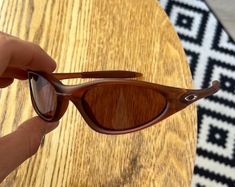 Nike TARJ Classic Black Wraparound Sunglasses (vintage Nike Vision