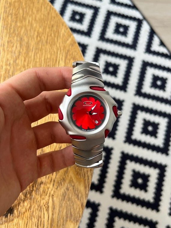 Vintage Oakley Blade Silver Chrome Steel Watch