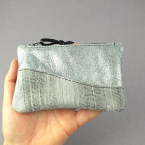 Cartera de piel auténtica gris plata metalizada - práctico monedero - monedero con cremallera - bolso pequeño - regalo