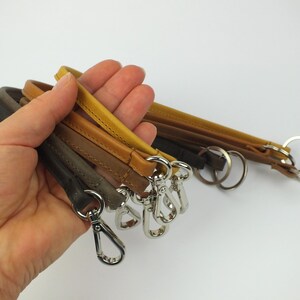Echt leren lanyard met karabijnhaak en ring - slanke sleutelhanger - flexibele sleutelhanger om te openen - verjaardagscadeau