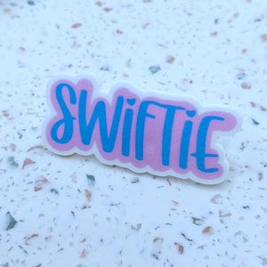 Swiftie Pin / Badge
