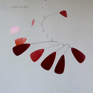 Red Kinetic mobile, Hanging mobiles, Paper, Varnished, 9 elements image 3