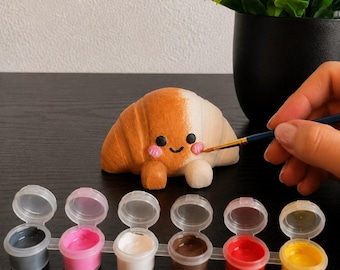 Mini Malset Croissant – DIY Malset zum Bemalen | mit 6 Acrylfarben & Pinsel