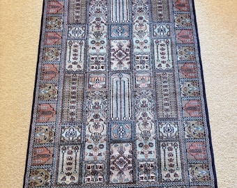 Handwoven Agra Wool Rug | Mughal Garden Panel Design | 152 × 92 cm