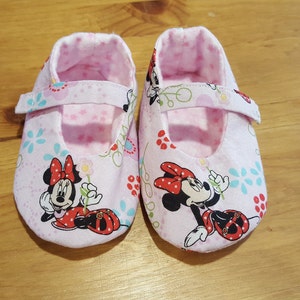 Minnie Mouse Mary Jane baby shoes Boodies soft sole shoes slippers