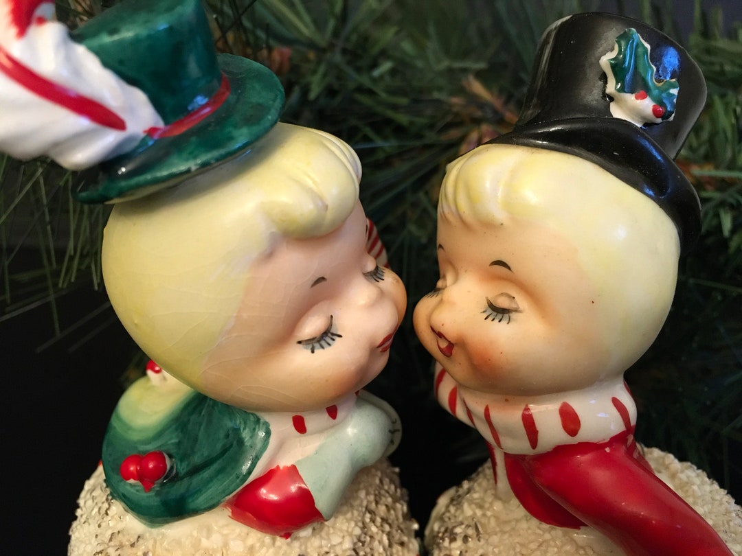 Lefton Christmas Kissing Snowball Boy and Girl Bells Retro Kitschy