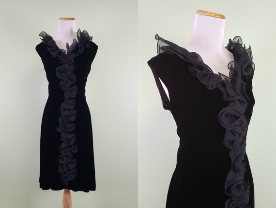 1960s Little Black Dress - Velvet Sixties Dress -