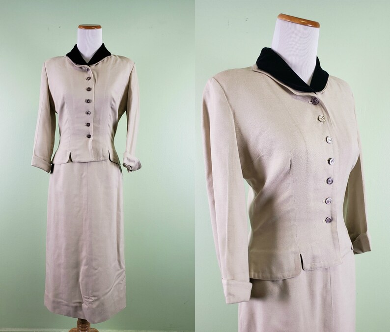 26 Waist 1950s Bonwit Teller 2 Piece Suit Vintage 50s Skirt and Jacket Set