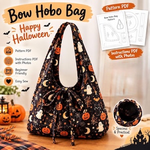Könnte beinhalten: Eine schwarze Hobo-Tasche mit Halloween-Motiven wie Kürbissen, Geistern, Katzen, Monden und Spinnennetzen. Die Tasche hat eine Schleife auf der Vorderseite und enthält ein digitales Schnittmuster als PDF sowie eine bebilderte Anleitung als PDF.