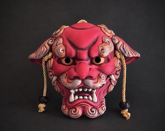 Foo Dog Masker, handgeschilderde Japanse Shishi Guardian muurdecoratie, rood en goudkleurig draagbaar masker