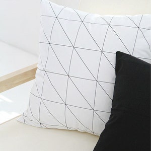 Black Lines Cotton Fabric - Black on White - Geometric - By the Yard 89043