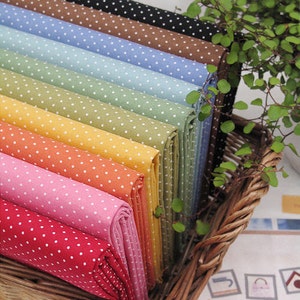 Baumwolle 1 mm Weiße Polka Dots in 10 Farben, Qualität koreanischer Stoff Füllwatte 96127-1