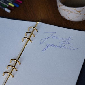 Japanisches Notizbuch mit Ledermanifestation – Gold-Kintsugi-Muster – A5-Ordnerformat – Therapeutisches Schreibjournal