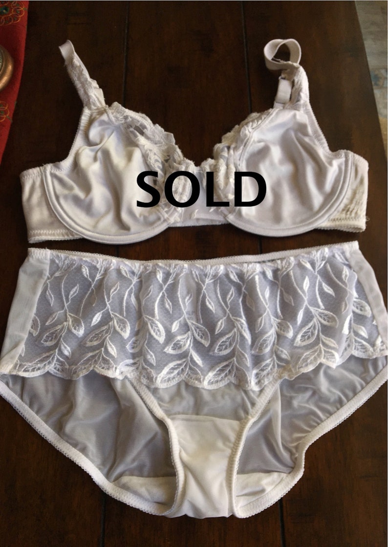 Vintage Bali Lace Desire Hipster Panties L in White Etsy