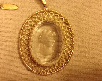 1950s WHITING & DAVIS Gold-tone Crystal Obverse Carved Cameo Pendant (20") Necklace