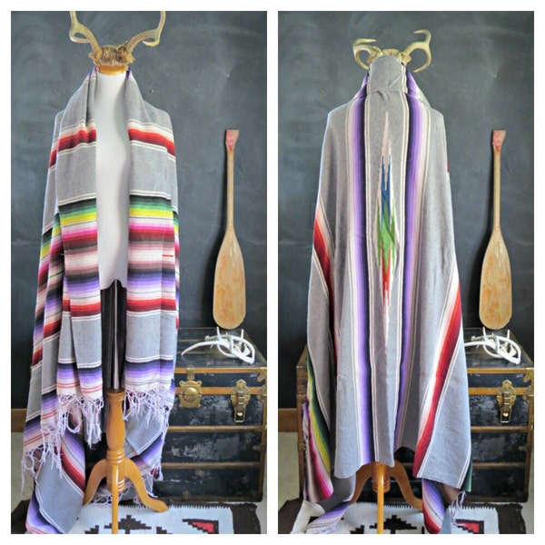 Grigia coperta messicana. Coperta di lana di Saltillo. Tiro del sud-ovest. Si profilava la mano. Bohemain Decor. | L'alce curioso