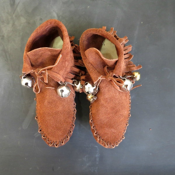 Southwest Ankle Moccasins Brown Leather Suede size 6.5